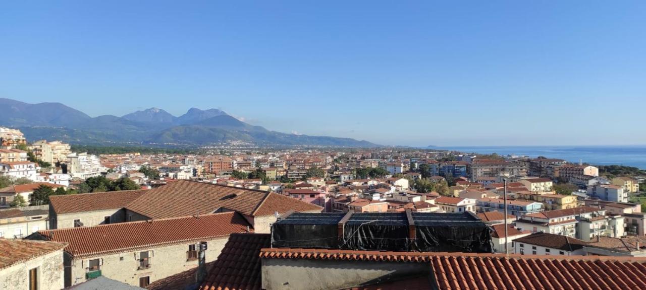 Casa Maria Appartement Scalea Buitenkant foto